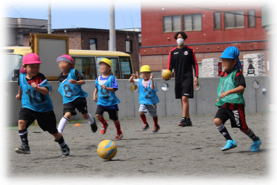 image_soccer_2_mod.jpg